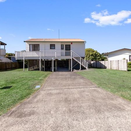 Snells Seaside Bach - Snells Beach Holiday Home Exterior photo