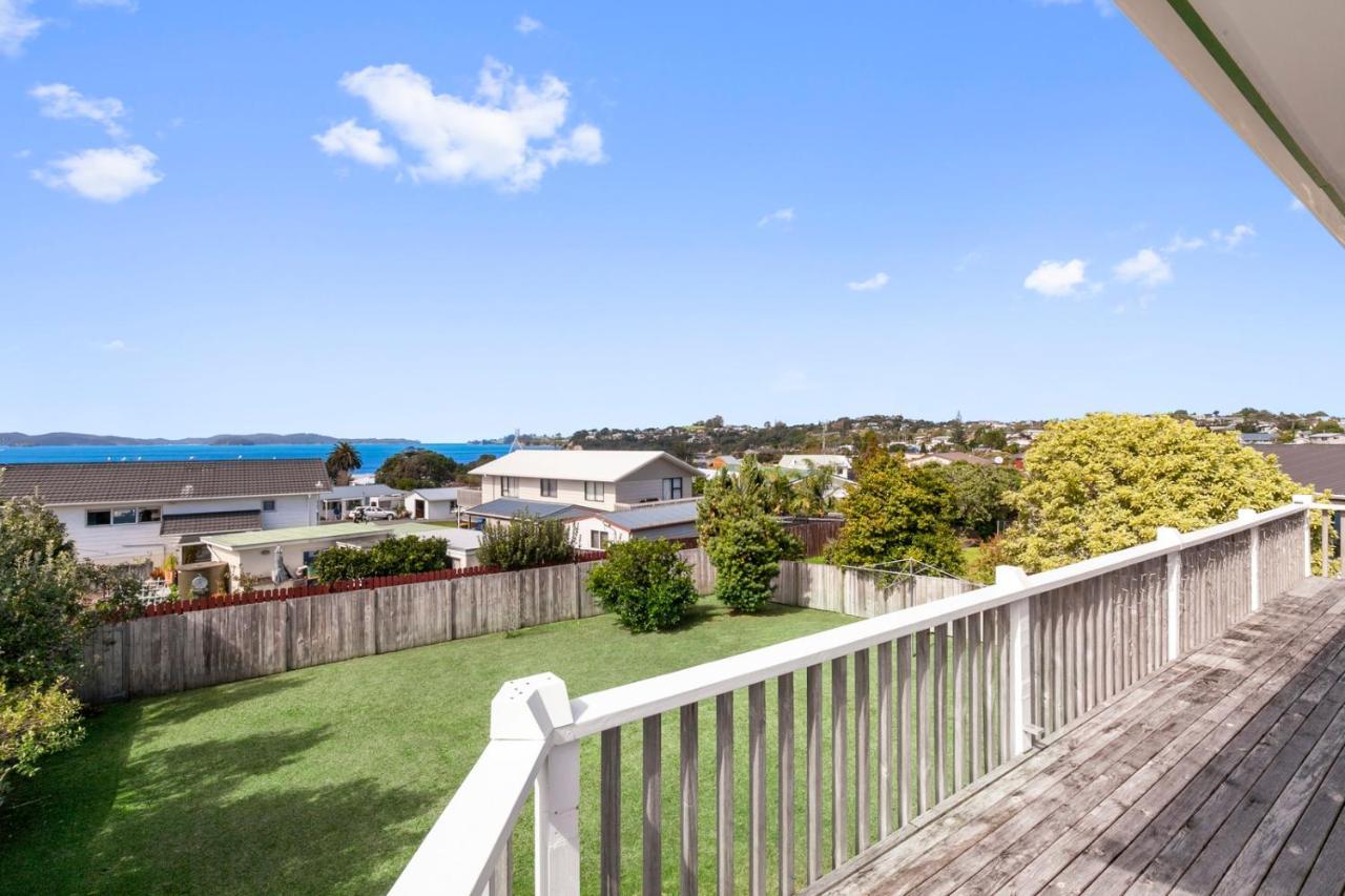 Snells Seaside Bach - Snells Beach Holiday Home Exterior photo